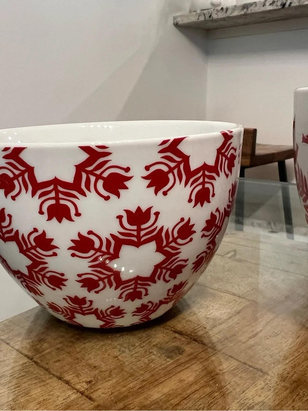Crate & Barrel Nordic 3 Nesting Bowls Red White snowflake floral